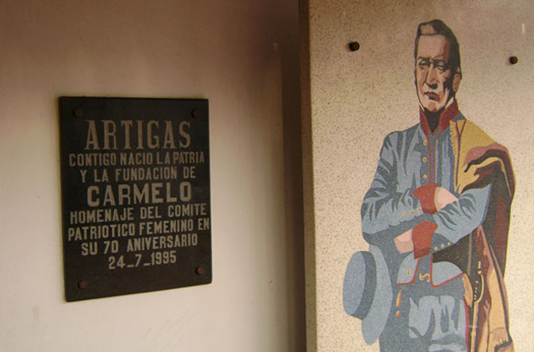 Homenaje a Artigas - Carmelo