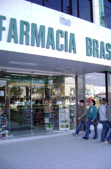 Farmcia Brasil - Chuy