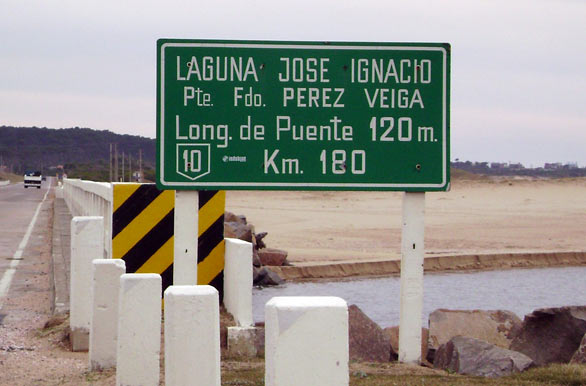 Lmite entre J.Ignacio y La Barra - La Barra / Jos Ignacio