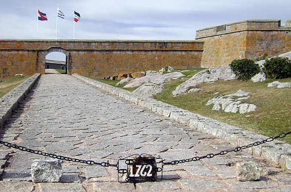 Construda en 1762 - Punta del Diablo