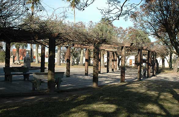 Plaza Bernab Rivera - Tacuaremb