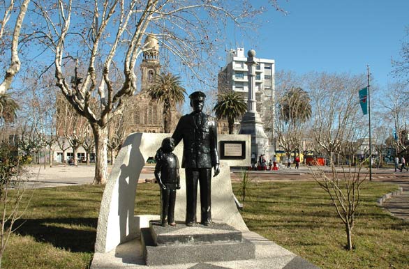 Homenaje al Polica Nacional - Durazno