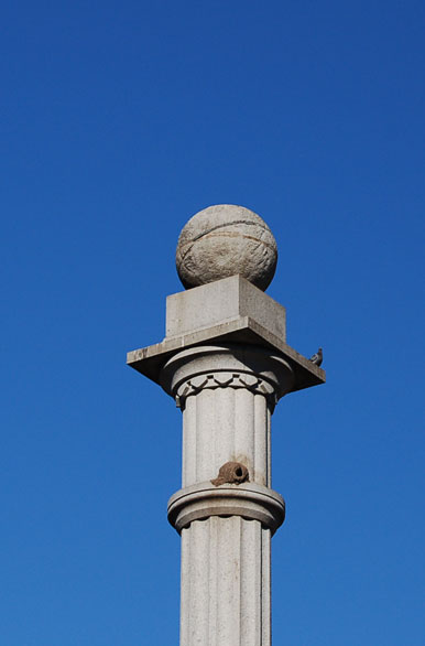 Monumento a Colón - Durazno