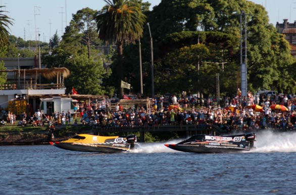 Power Boat en Ro Negro - Mercedes