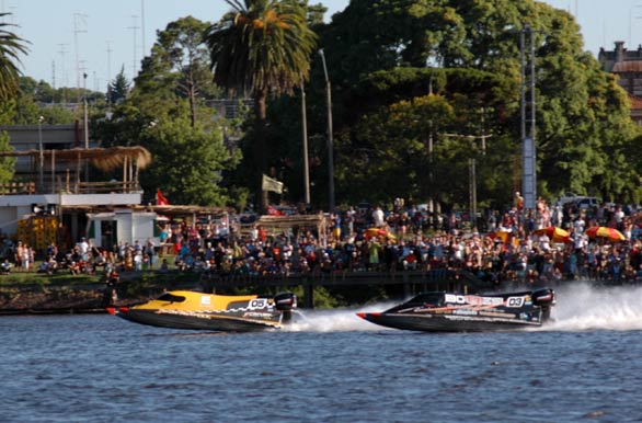 Power Boat em Río Negro - Mercedes