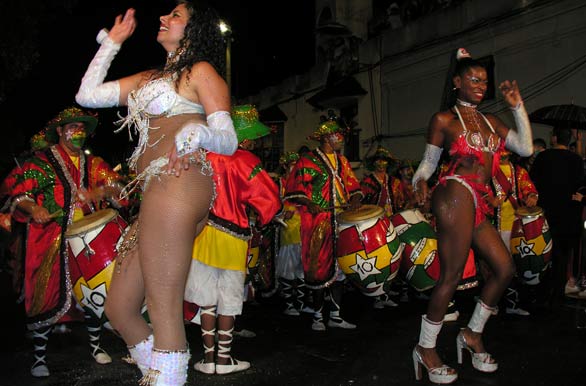 Caraterística oriental, a dança - Montevidéu
