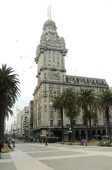Palacio Salvo - Montevideo