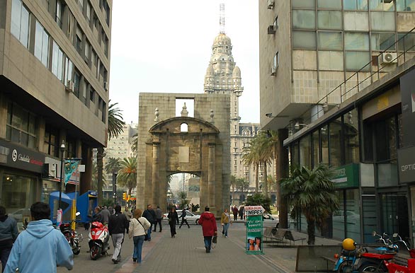 Rua de pedestres Sarandí - Montevidéu