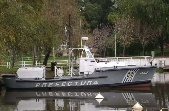 Barco de la prefectura - Nueva Palmira