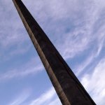 Obelisco em 33